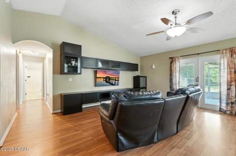3154 Lynnhaven Street, Deltona FL - photo 11 of 39