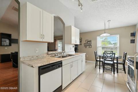 3154 Lynnhaven Street, Deltona FL - photo 17 of 39