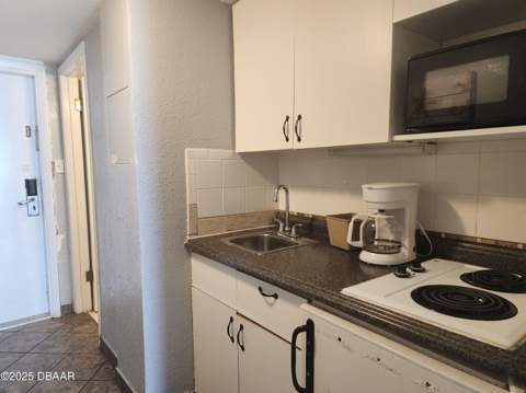 2301 S Atlantic Avenue #520, Daytona Beach FL - photo 6 of 33