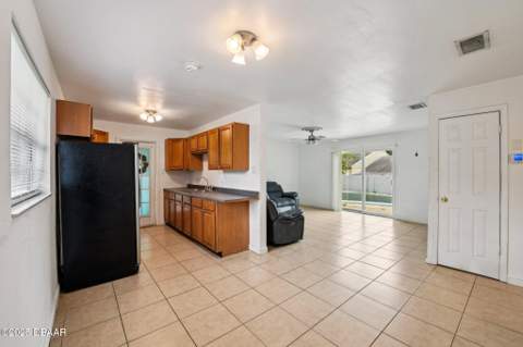 911 Shady Park Terrace, Daytona Beach FL - photo 8 of 29