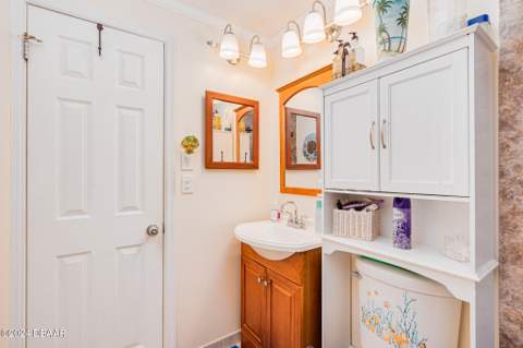 115 Longwood Drive, Ormond Beach FL - photo 21 of 42