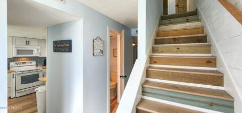 625 N Halifax Avenue #28, Daytona Beach FL - photo 19 of 49