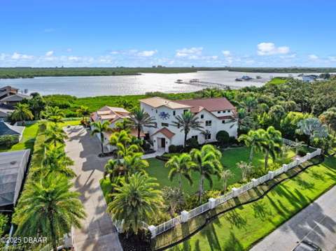 1511 S Riverside Drive, home for sale on S Riverside Drive