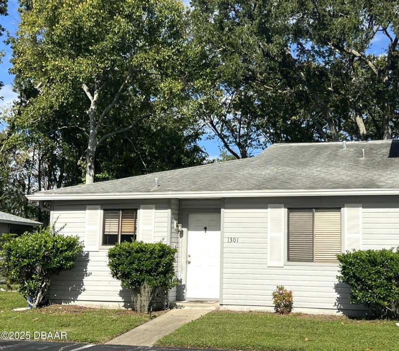 2 bedroom Townhouse at 1301 Deer Springs Road, The Hammocks, Port Orange — photo 1