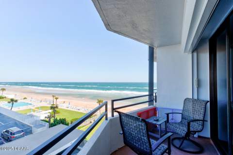 2828 N Atlantic Avenue #303, Daytona Beach FL - photo 17 of 43