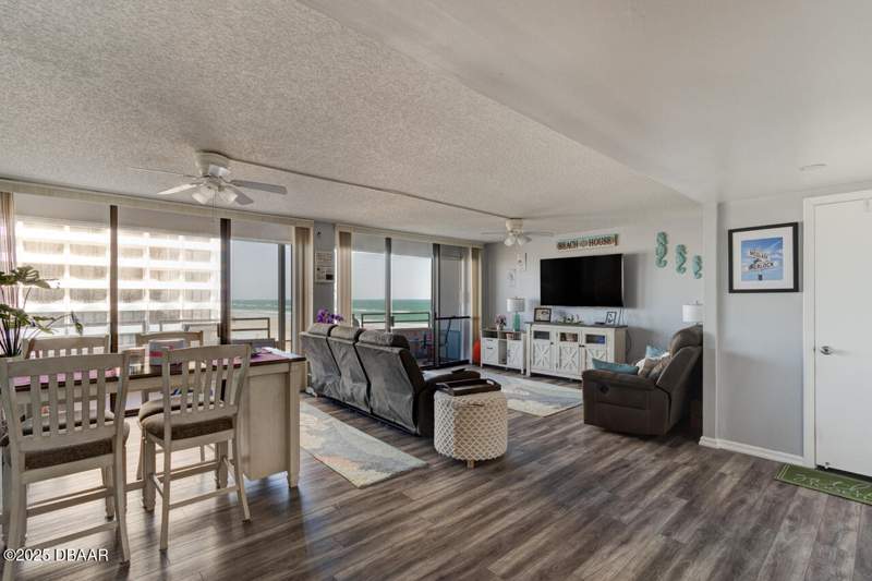 2 bedroom Condominium at 2828 N Atlantic Avenue #303, Aliki Condo, Daytona Beach — photo 2