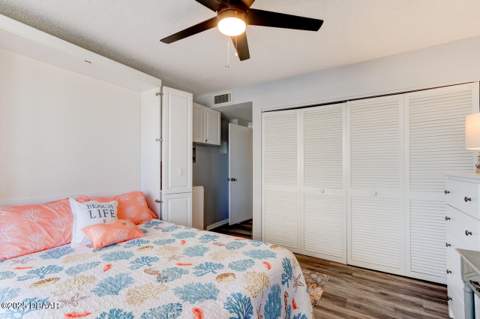 2828 N Atlantic Avenue #303, Daytona Beach FL - photo 15 of 43