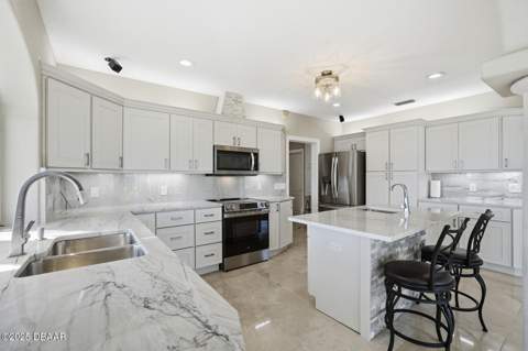 100 Sandpiper Ridge Drive, Ormond Beach FL - photo 15 of 72