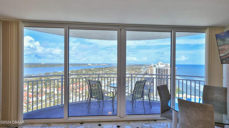 2 bedroom Condominium at 2625 S Atlantic Avenue #24NW, Peck Plaza Condo, Daytona Beach — photo 5