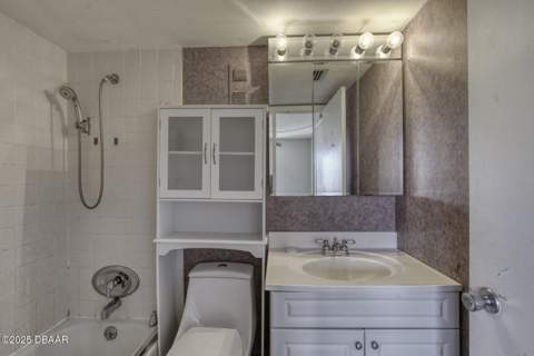 2711 N Halifax Avenue #196, Daytona Beach FL - photo 18 of 56