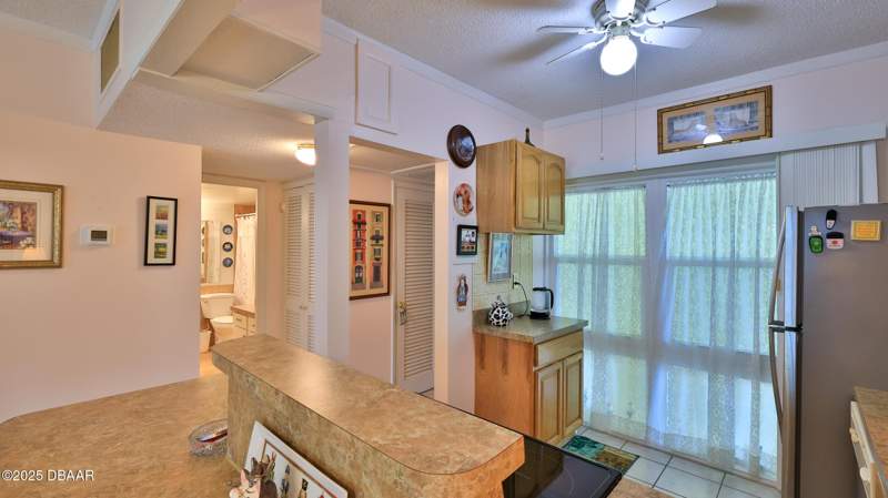 1 bedroom Condominium at 717 S Beach Street #205C, Daytona Beach Riverhouse Condos, Daytona Beach — photo 4