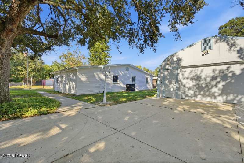 3 bedroom Single Family Residence at 1215 Leon Lane, Dixie Ridge, Daytona Beach — photo 1