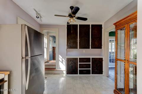 215 2nd Street, Holly Hill FL - photo 16 of 39
