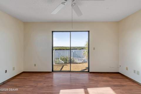 824 Eel Avenue, New Smyrna Beach FL - photo 23 of 134