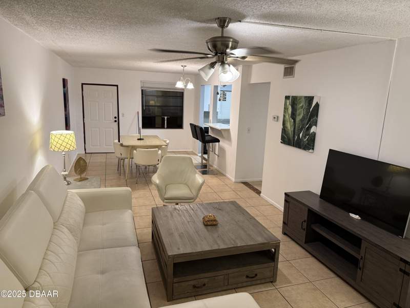 2 bedroom Condominium at 216 Glenview Boulevard #103, El Conquistador, Daytona Beach — photo 4