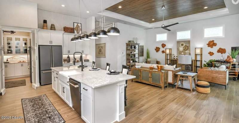 4 bedroom Single Family Residence at 443 Stirling Bridge Drive, Plantation Bay, Ormond Beach — photo 4