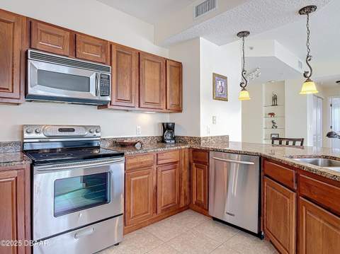 3756 S Atlantic Avenue #403, Daytona Beach Shores FL - photo 20 of 57