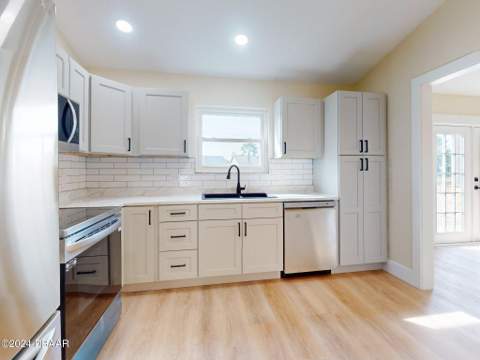 804 Soft Pine Court, New Smyrna Beach FL - photo 13 of 61