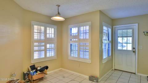 196 Gray Dove Court, Daytona Beach FL - photo 11 of 33