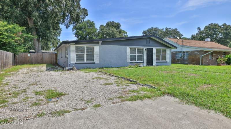 3 bedroom Single Family Residence at 746 Biro Drive, Old Sugar Mill, Port Orange — photo 2