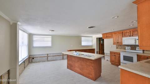 746 Biro Drive, Port Orange FL - photo 6 of 34