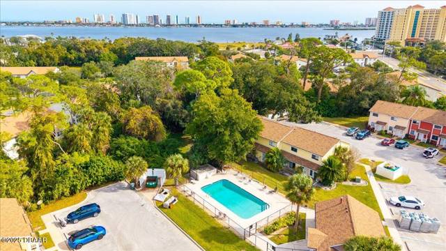 Riverwood Village Condo