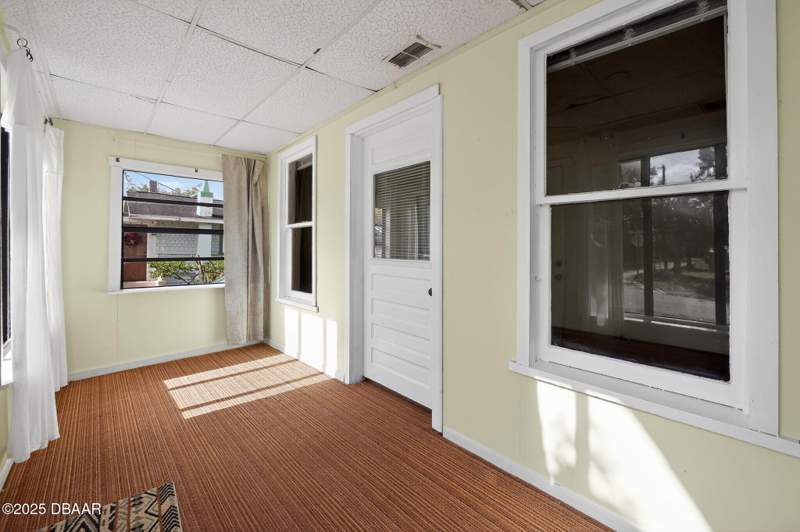 2 bedroom Single Family Residence at 146 Kingston Avenue, Highland Park, Daytona Beach — photo 4