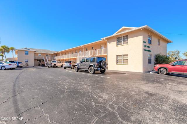Jade Winds Condo