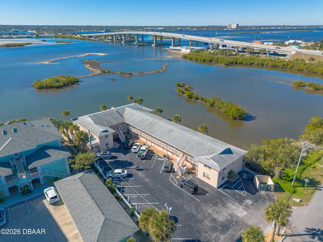 Jade Winds Condo