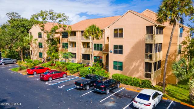 Preserve At Rivers Edge Condo
