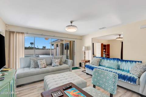 103 Peninsula Winds Drive, Ormond Beach FL - photo 23 of 57