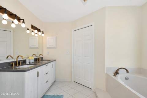 103 Peninsula Winds Drive, Ormond Beach FL - photo 15 of 57