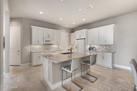 21 Southampton Street, Ormond Beach FL - photo 10 of 60