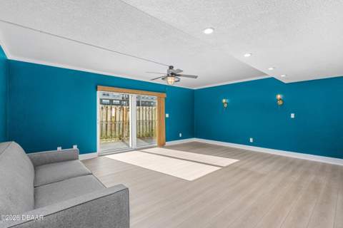 625 N Halifax Avenue #11, Daytona Beach FL - photo 22 of 39