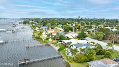 482 Riverside Drive, Ormond Beach FL - photo 6 of 56