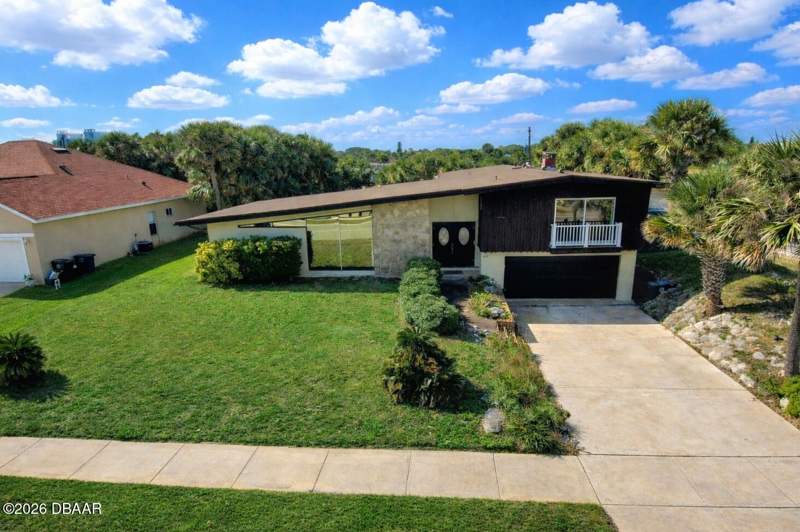 4 bedroom Single Family Residence at 1153 Bel Aire Drive, Whanorsham, Daytona Beach — photo 4