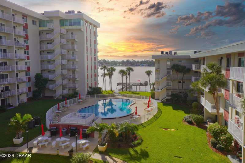 2 bedroom Condominium at 2711 N Halifax Avenue #483, Riverside Condo, Daytona Beach — photo 1
