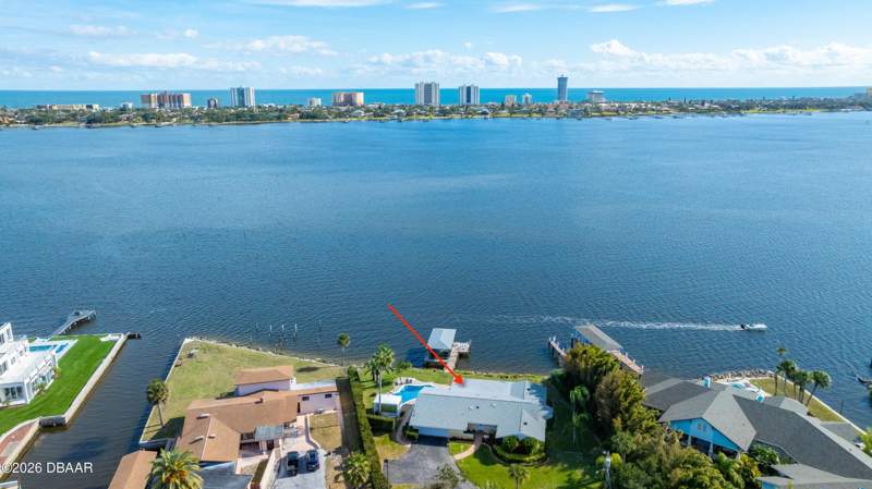 4 bedroom Single Family Residence at 130 Reef Road, Palm Harbor Estates, South Daytona — photo 4