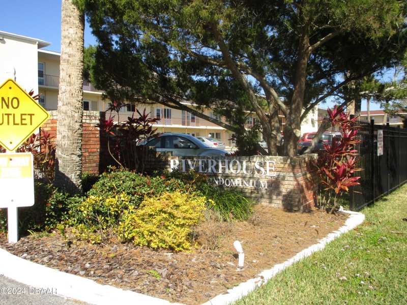 2 bedroom Condominium at 715 S Beach Street #311D, River House, Daytona Beach — photo 1