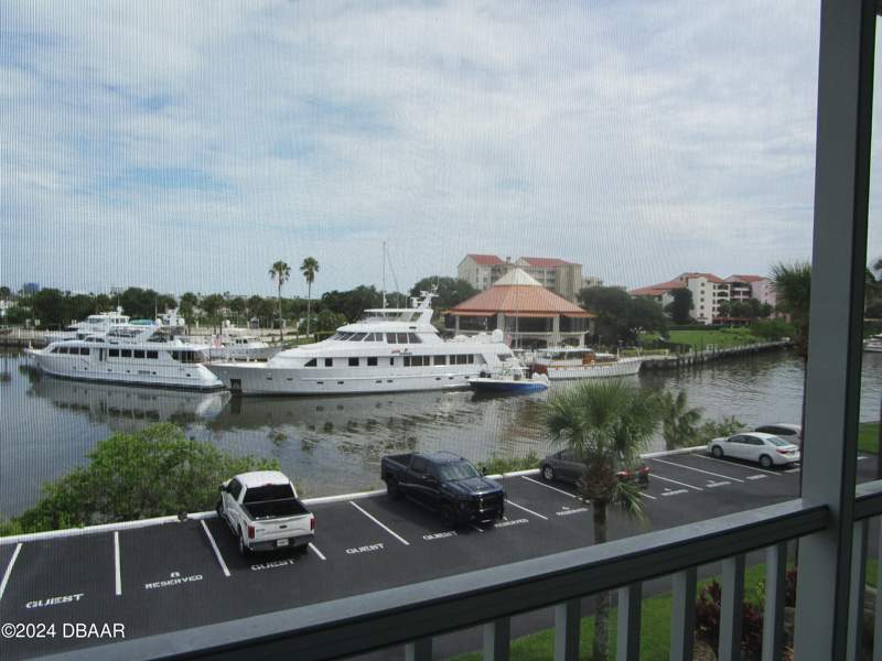 2 bedroom Condominium at 715 S Beach Street #311D, River House, Daytona Beach — photo 2