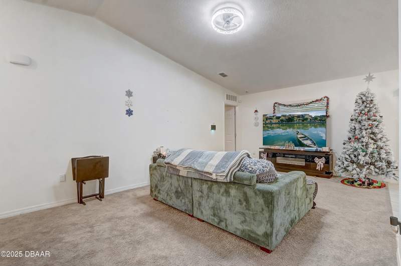 3 bedroom Single Family Residence at 1535 17th Street, Highland Park, Orange City — photo 5