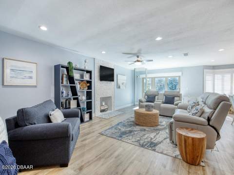2973 Sea Oats Circle, Daytona Beach Shores FL - photo 13 of 81