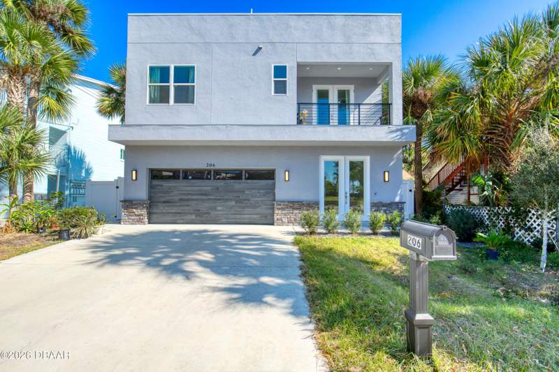 4 bedroom Single Family Residence at 206 N Halifax Avenue, Memento, Daytona Beach — photo 5
