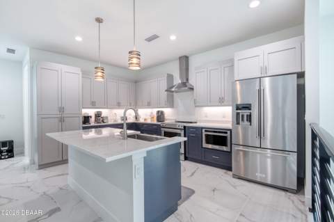 206 N Halifax Avenue, Daytona Beach FL - photo 24 of 96