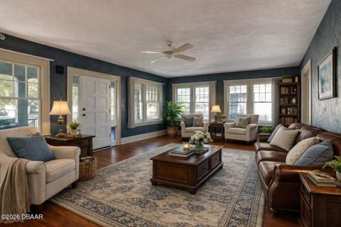 215 2nd Street, Holly Hill FL - photo 10 of 39