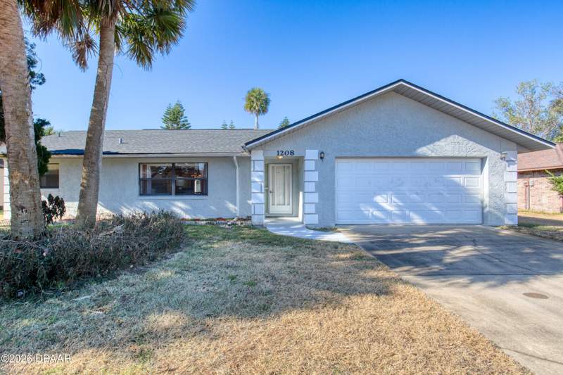 3 bedroom Single Family Residence at 1208 Mardrake Road, Fairway Estates, Daytona Beach — photo 4
