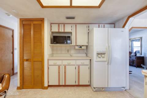 1208 Mardrake Road, Daytona Beach FL - photo 17 of 48