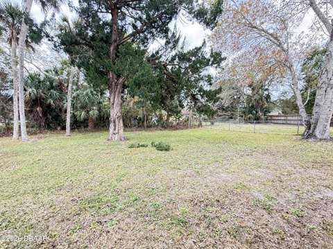 302 Adele Street, Edgewater FL - photo 7 of 40