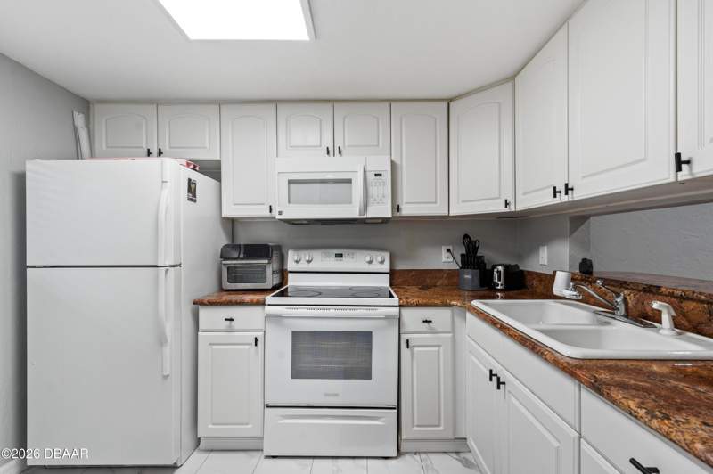 2 bedroom Condominium at 144 S Halifax Avenue #26, Halifax Villas Condo, Daytona Beach — photo 5