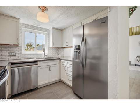 59 Chippingwood Lane, Ormond Beach FL - photo 10 of 44